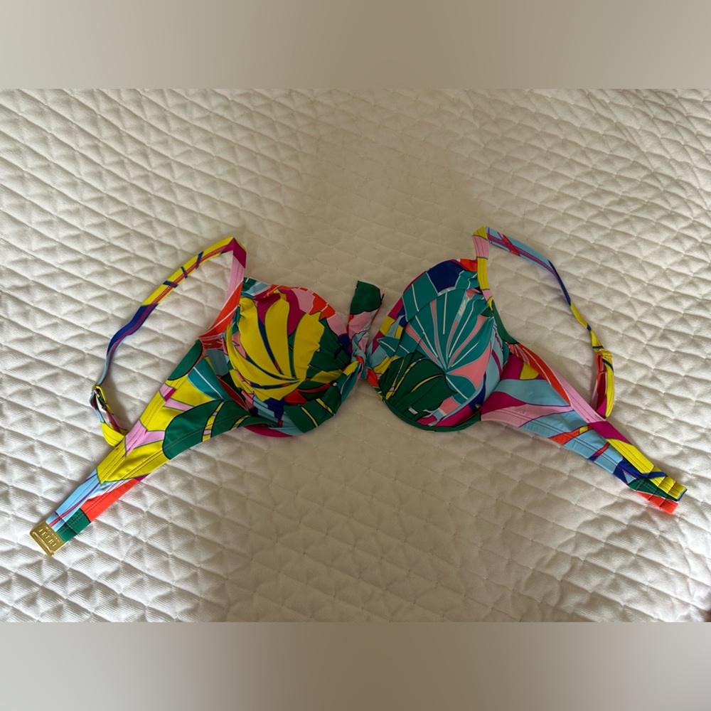 Bleu Rod Beattie Life of The Party Tie Front Underwire Bra Top